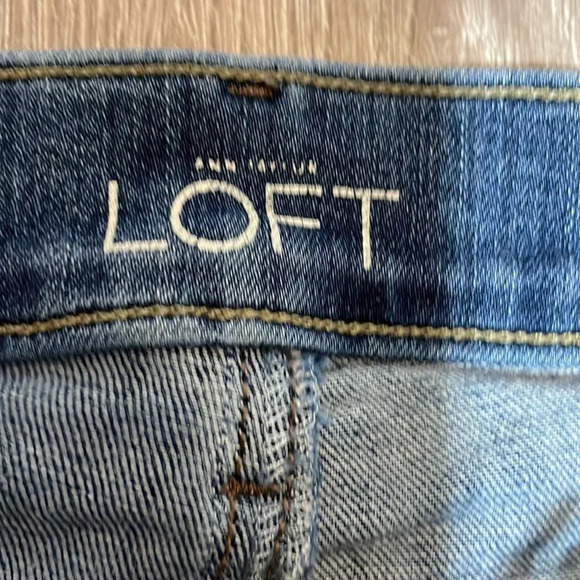 LOFT Modern Skinny Stretch Distressed Jeans 2P - Picture 7 of 14